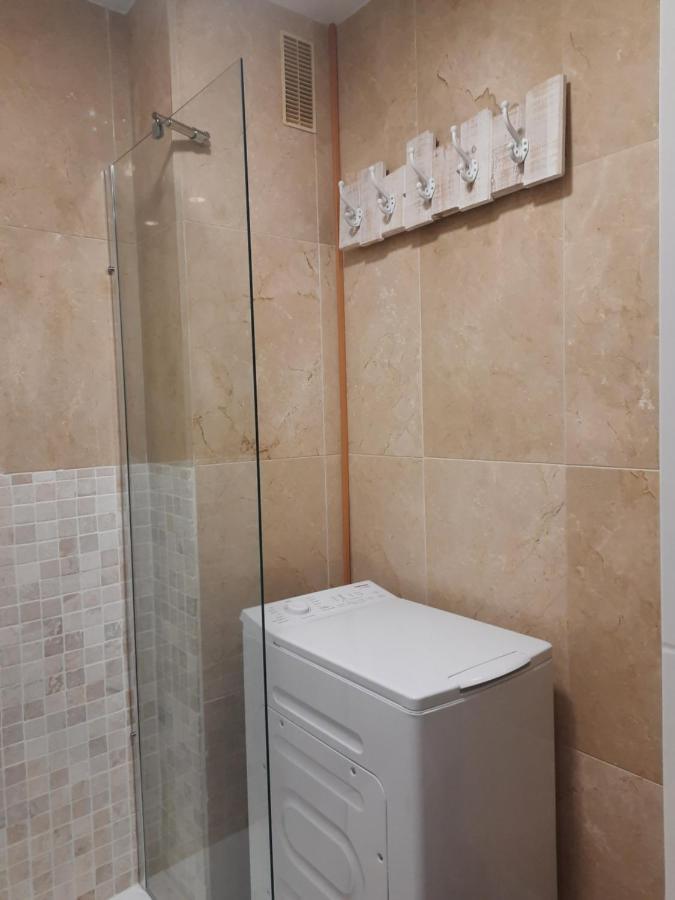 Fuengirola Apartment Carvajal Front Line Primera Linea Exterior photo
